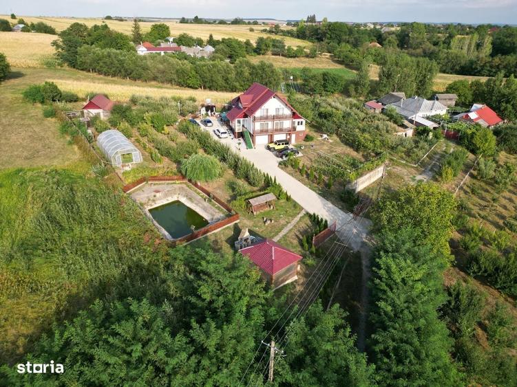 Casă cu 4 camere în Oniceni