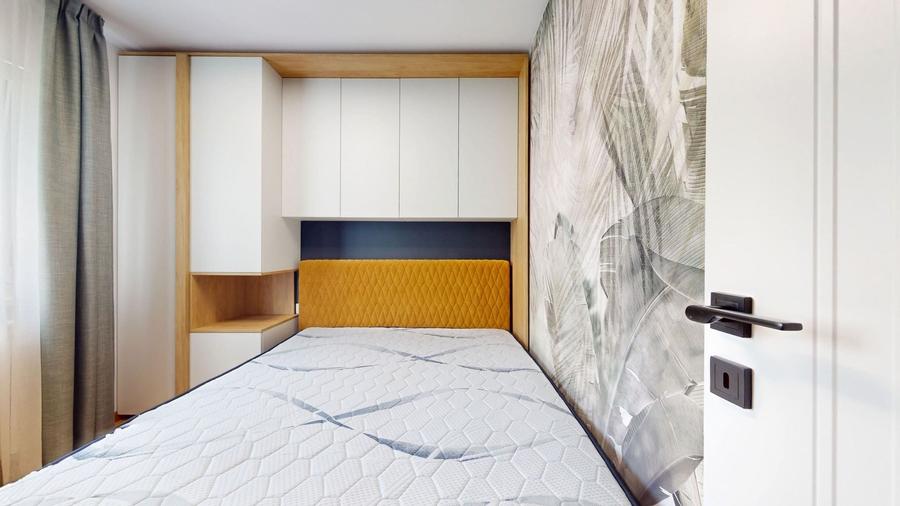Apartament cu 3 camere semidecomandat, mobilat în Astra