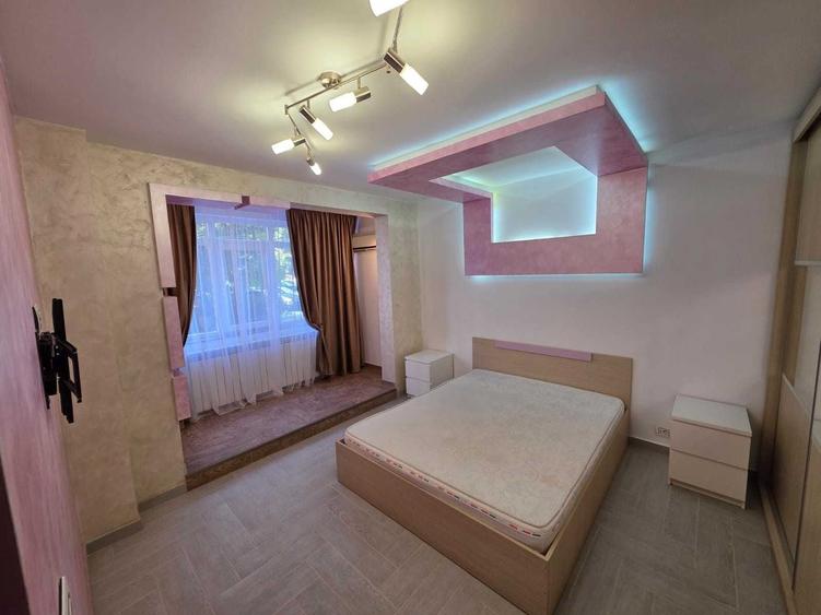 Apartament cu 3 camere decomandat în Militari