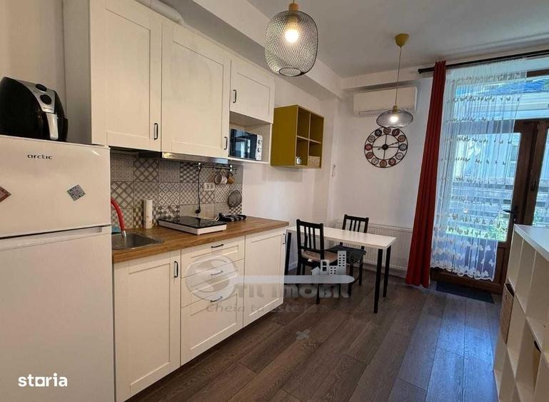 Studio ultracentral | La 2 minute de UMF | Complet mobilat si utilat | - 8