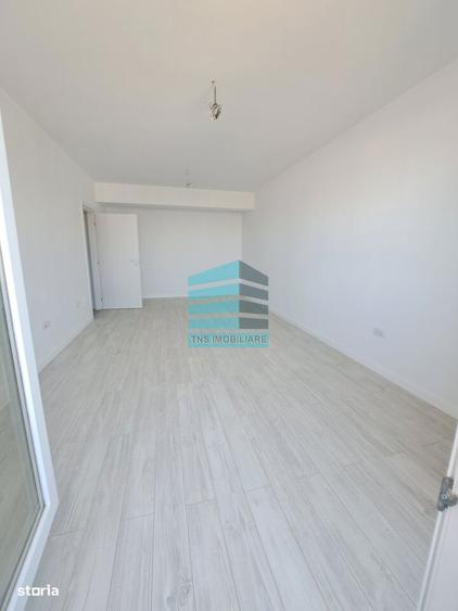 Apartament cu 4 camere în Titan