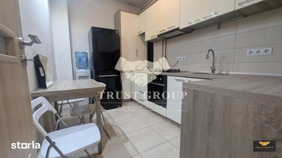 Apartament cu 3 camere decomandat în Grivița