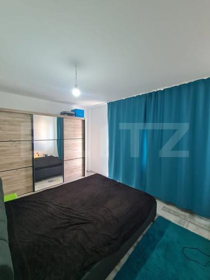 Apartament decomandat, 51 mp utili, lift, parcare inclusa in pret, zona Terra - 1