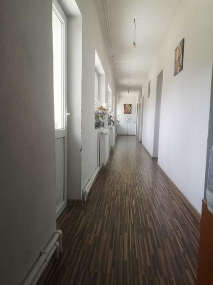 Casă cu 4 camere în Comana