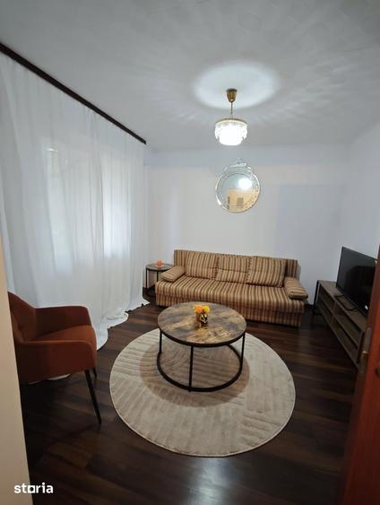 Apartament cu 3 camere, mobilat în Dămăroaia
