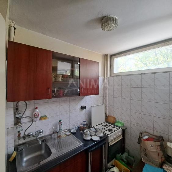 Garsonieră semidecomandată, mobilată în Mărăști