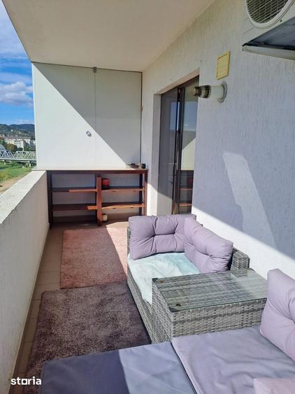 Apartament cu 4 camere în Central