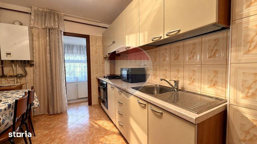 Apartament cu 2 camere de vanzare / Central/ Bacau - 1
