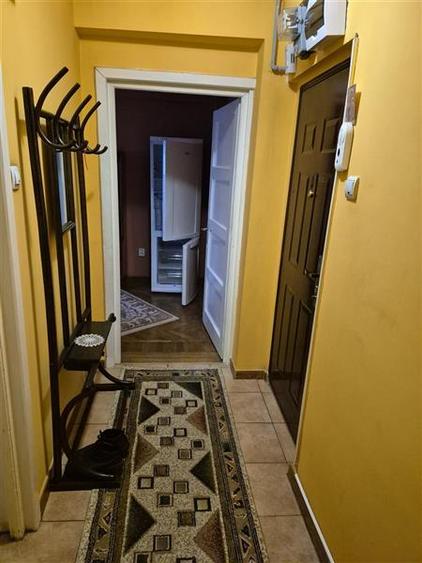 Apartament cu 3 camere decomandat în Ultracentral