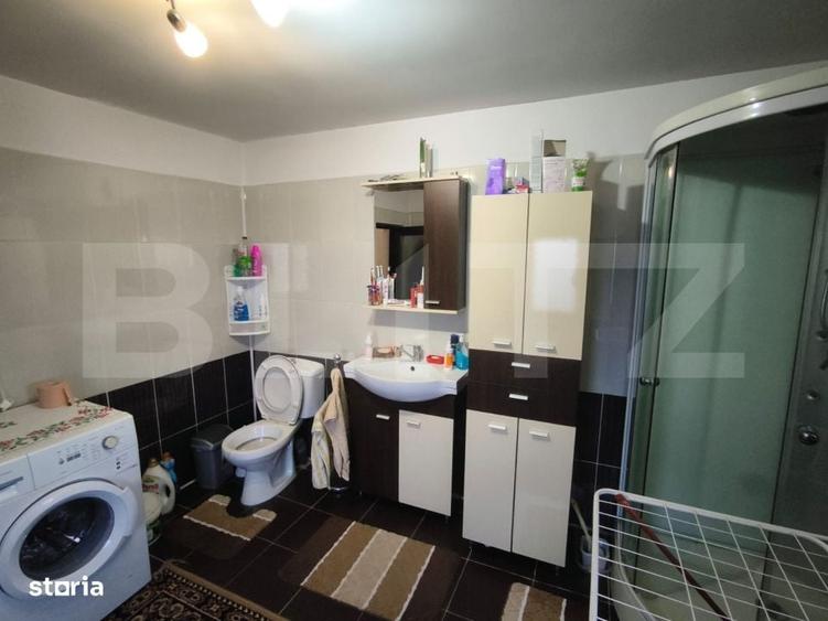 Casă cu 4 camere decomandat în Zănoaga
