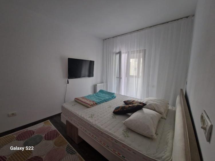 Apartament cu 2 camere semidecomandat, mobilat în Tomis Plus
