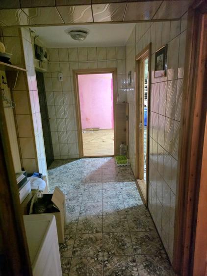 Apartament cu 2 camere decomandat în Poarta 6