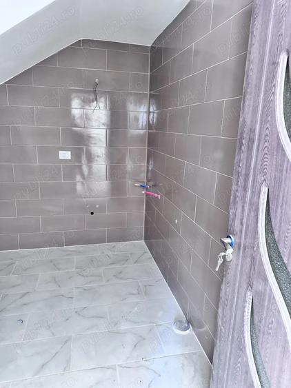Casă în Bujoreni