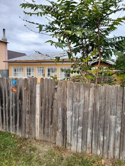 Casă cu Teren 1000 Mp în Fundeni