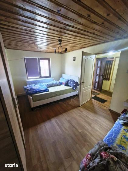Casă cu 5 camere cu Teren 569 Mp în Central