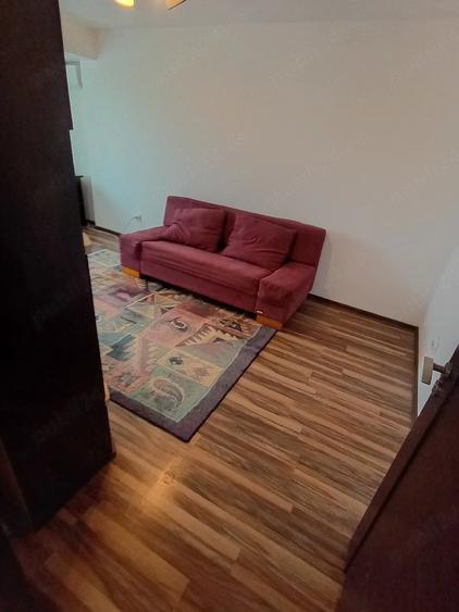 Garsonieră decomandată în Soarelui