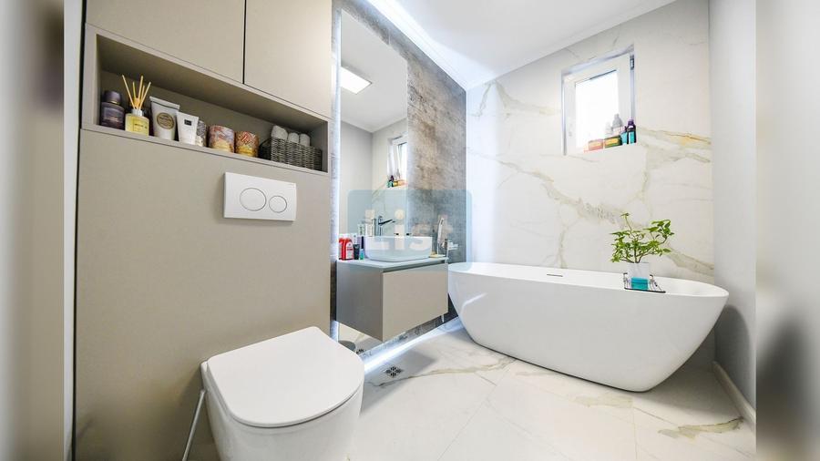 Apartament cu 3 camere semidecomandat, mobilat în Florești