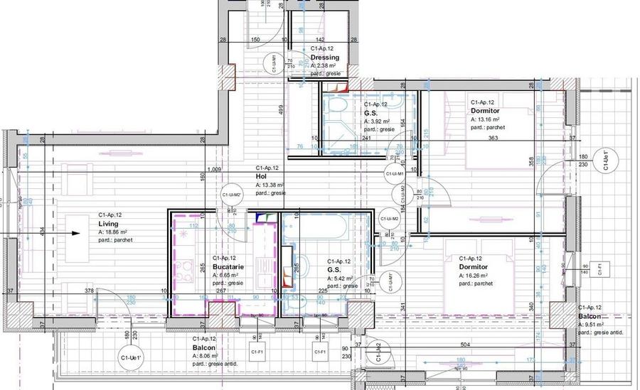 Apartament cu 3 camere decomandat în Frumoasa