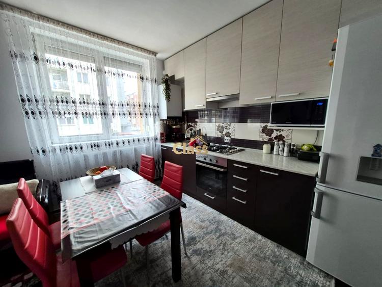 Apartament cu 2 camere semidecomandat, mobilat în Iris