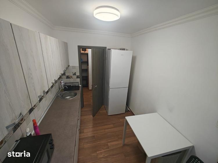 Apartament cu 2 camere decomandat, mobilat în Medicină