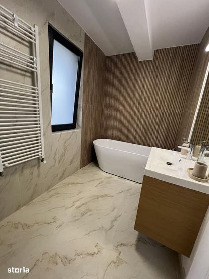 Casă cu 3 camere cu Teren 350 Mp în Central