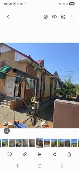 Casă cu 4 camere în Central