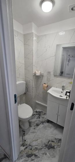 Garsonieră decomandată în Theodor Pallady