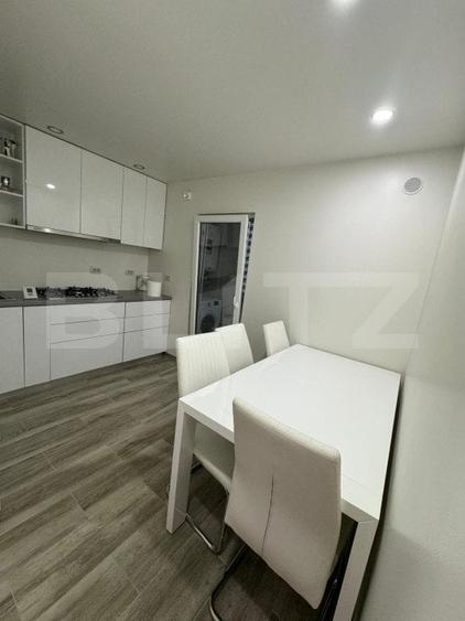 Apartament cu 2 camere decomandat, mobilat în Siret