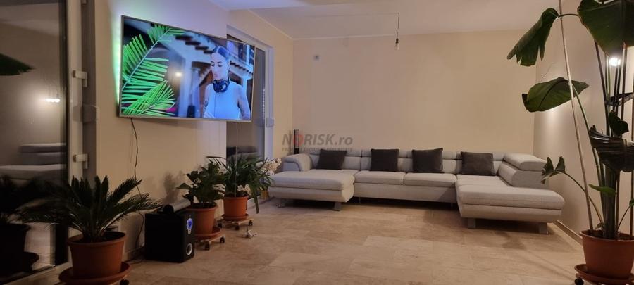 Casă individuală cu 5 camere cu Teren 554 Mp în Balotești