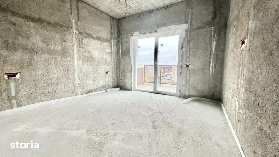 Apartament cu 3 camere decomandat în Moșnița Nouă