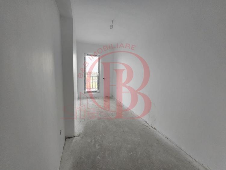 Apartament cu 4 camere decomandat în Theodor Pallady