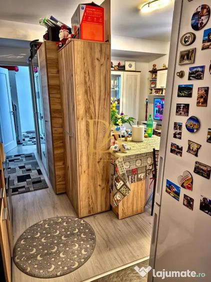 Apartament cu 2 camere semidecomandat în Central