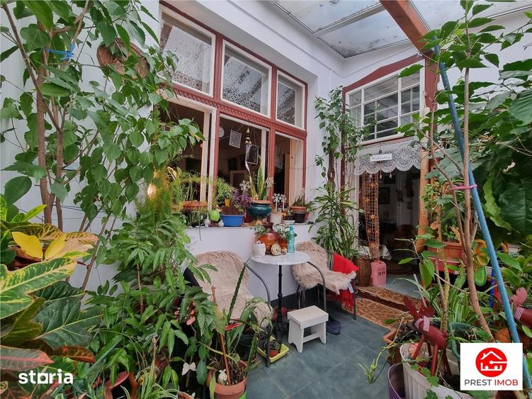 Casă cu 4 camere cu Teren 1344 Mp în Central