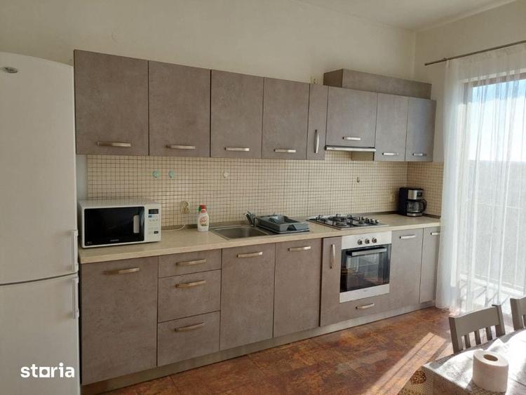 Apartament cu 3 camere în Nufărul