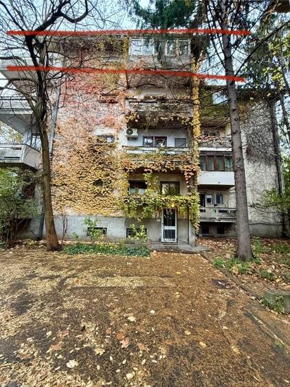 Apartament cu 3 camere în Cotroceni