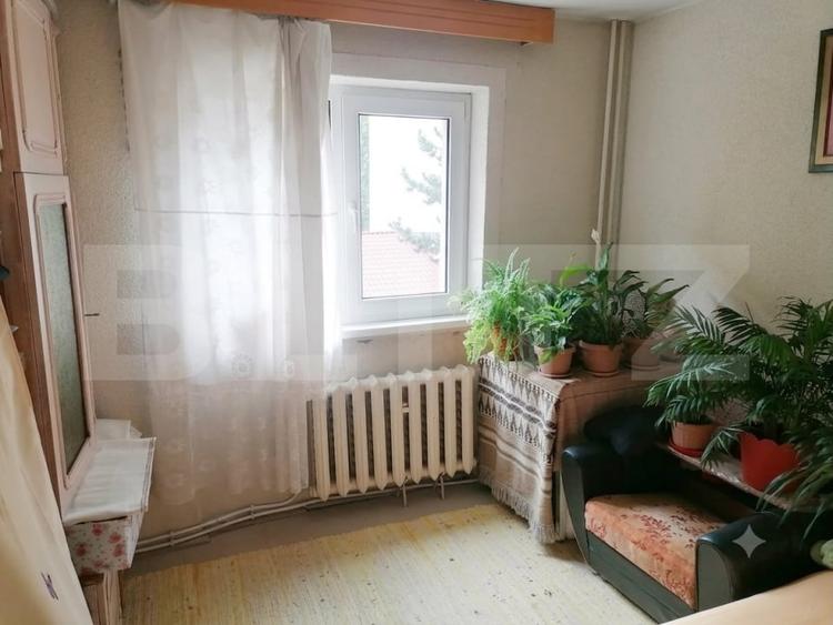 Apartament cu 4 camere decomandat în George Enescu