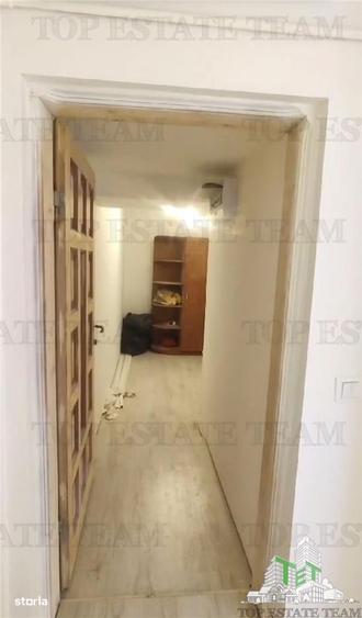 Casă cu 4 camere cu Teren 90 Mp în Tei