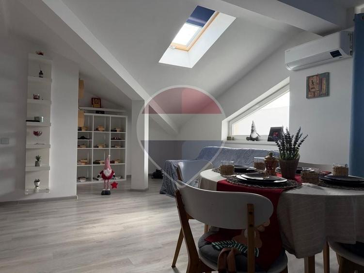 Apartament mobilat si utilat, loc de parcare, Sanpetru! - 10