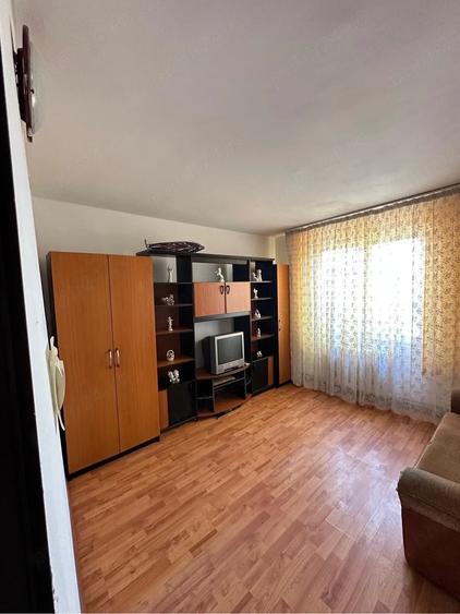 Apartament cu 2 camere decomandat în Independenței