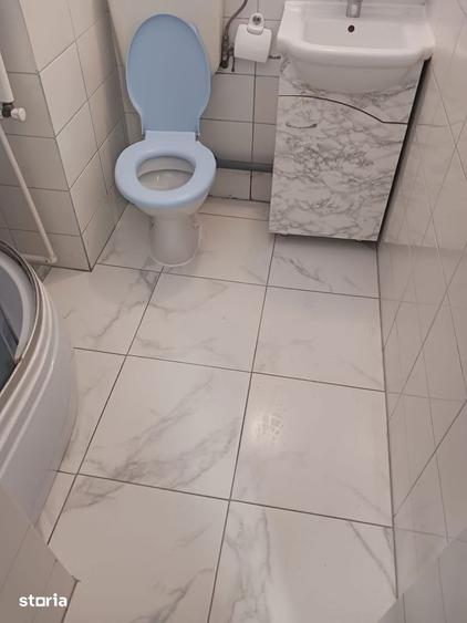 Casă cu 7 camere decomandat cu Teren 183 Mp în Faleza Nord