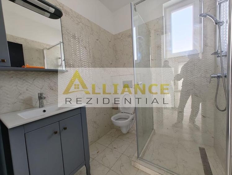 Casă individuală cu 3 camere cu Canalizare în Berceni