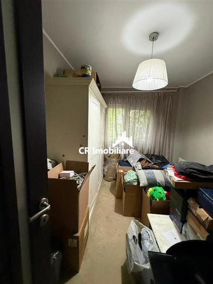 Apartament cu 3 camere decomandat, mobilat în Dristor
