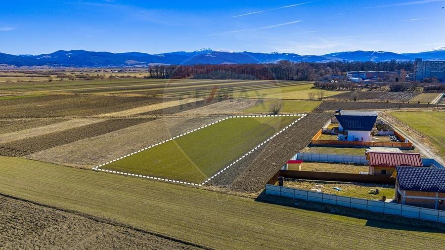 Teren investiție 3.700 mp – Prejmer/ Lunca Câlnicului/Comision 0 - 5