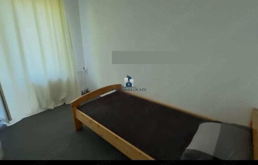 Apartament cu 3 camere decomandat în Berceni