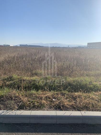Teren Construcții intravilan de 9000 mp, în Industrial Vest