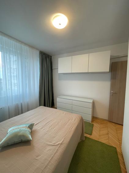 Apartament cu 2 camere semidecomandat, mobilat în Grivița