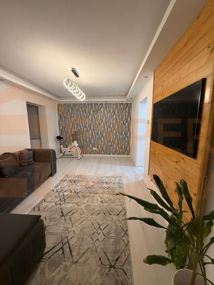 Apartament cu 2 camere semidecomandat, mobilat în Tomis I
