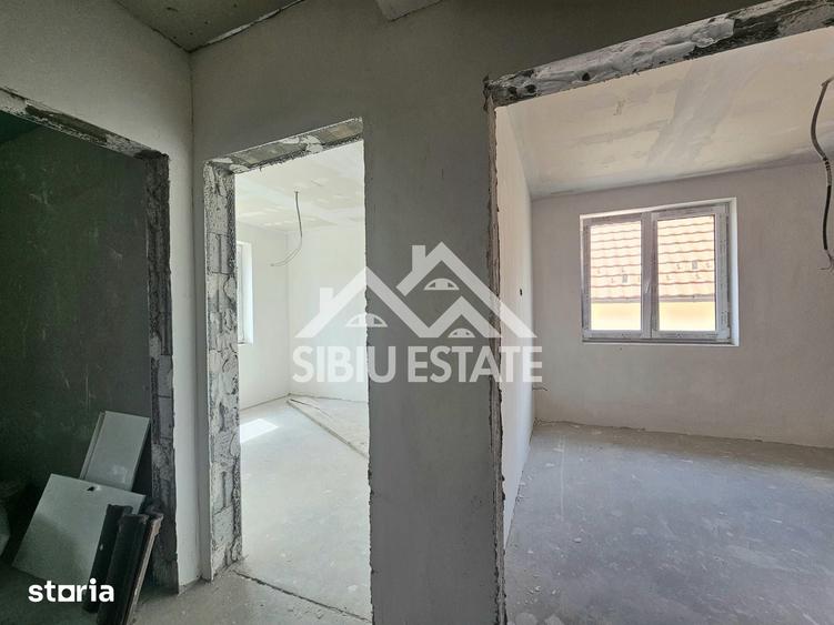 Casă cu 4 camere cu Teren 520 Mp în Gușterița