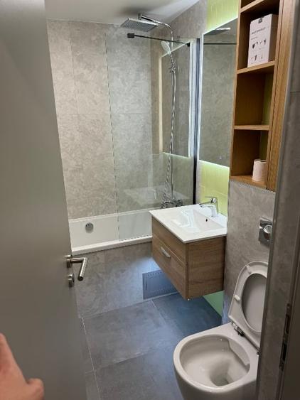 Apartament cu 3 camere decomandat în Mărăști