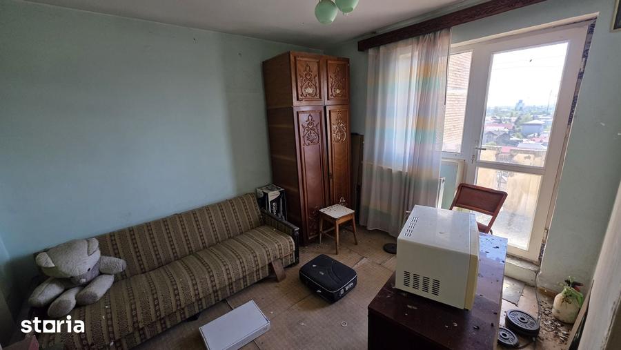 Apartament cu 3 camere în Est